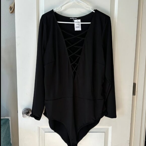 Charlotte Russe Tops - Charlotte Russe Black‎ Lace Up Deep V-Neck Long Sleeve Bodysuit 3X NWT